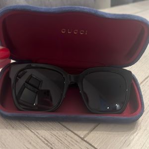 Gucci black Cat3 sunglasses